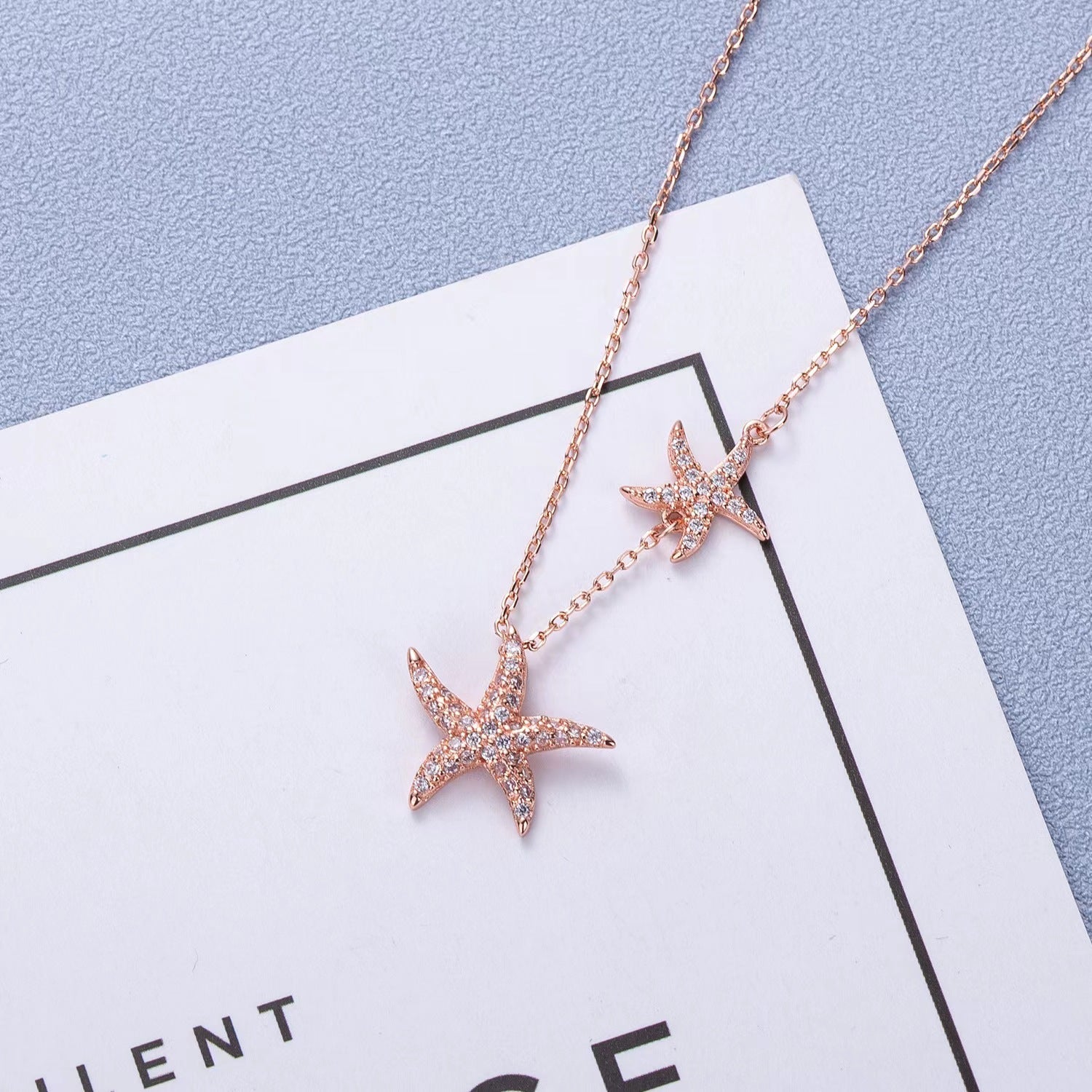 Pentagonal starfish necklace